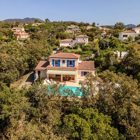 Дом отдыха Provenzalische L'olivier - Mit Terrasse Und Privatem Pool By Riviera Homelife